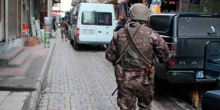 Amed'de siyasi soykırım operasyonları