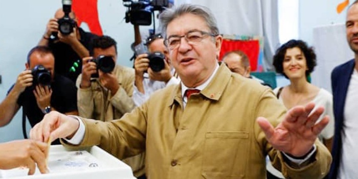 Sol kanadın ittifakı Nupes’in öncüsü Jean-Luc Melenchon başbakan olmaya talip. 