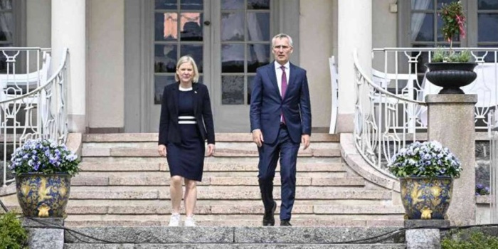 NATO Genel Sekreteri Stoltenberg ve İsveç Başbakanı Magdalena 