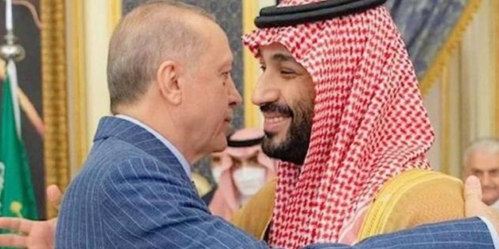 Erdoğan 29 Nisan'da Suudi Arabistan'a gittiğinde Veliaht Prens Muhammed bin Selman ile görüşmüştü.