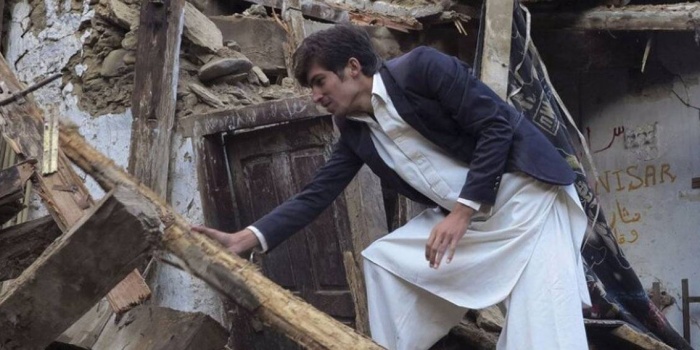 Afganistan'da deprem