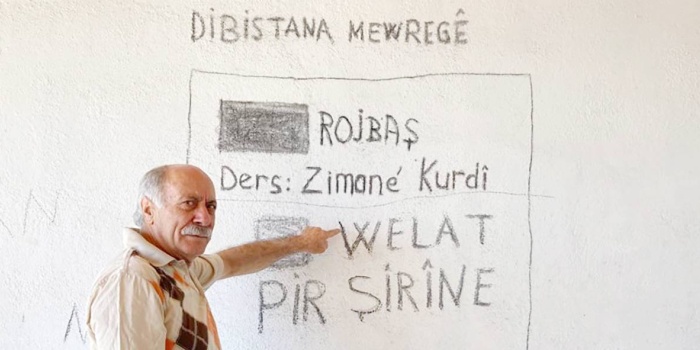 Kürt siyasetçi ve yazar Mahmut Alınak