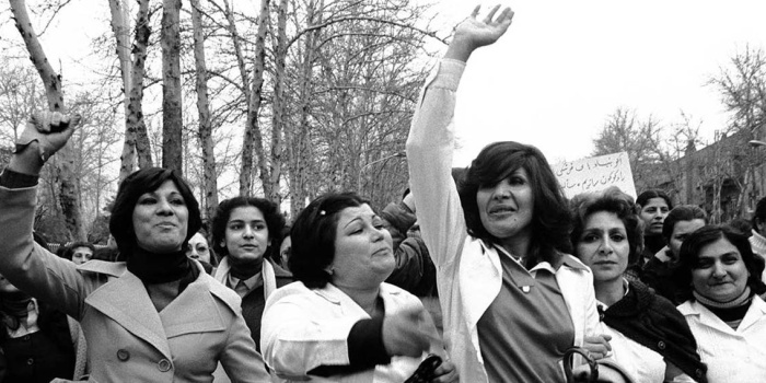 İran / 1979 / Kadınlar 8 Mart'ta rejimi protesto ediyor