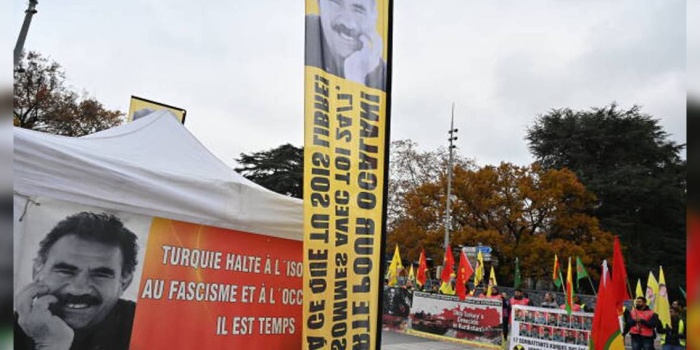 Cenevre direniş çadırı