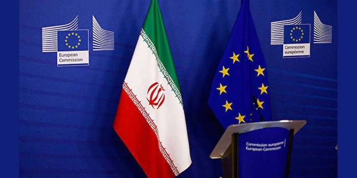 İran ve AB bayrakları