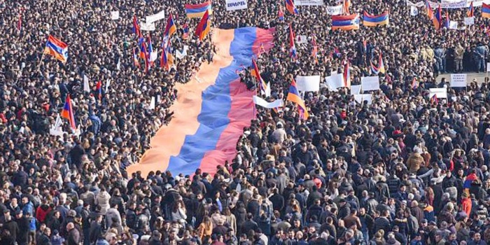 Stepanakert kentinde protesto 