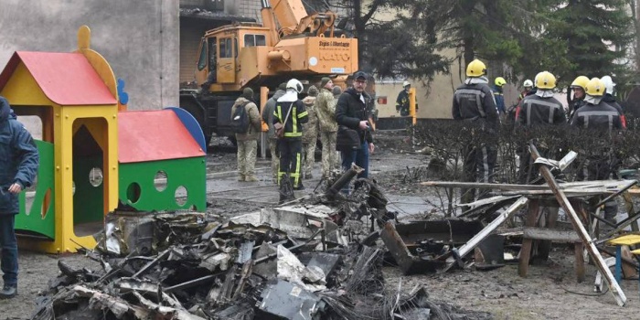 Ukrayna'da helikopter düştü