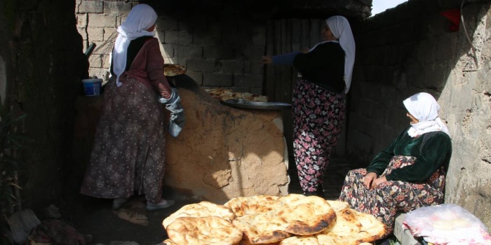 'Her evden bir leğen ekmek' kampanyası