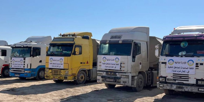 Kuzey-Doğu Suriye Özerk Yönetimi’nin yardım tırları