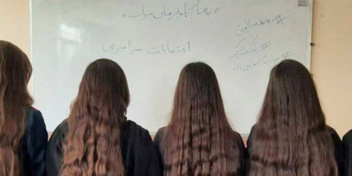 İran'da kız öğrencilere zehirli gaz saldırısı