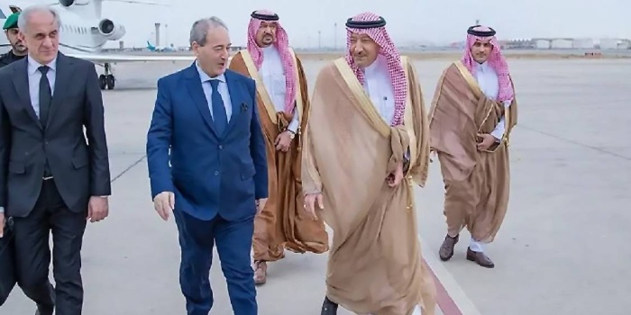Suriye Dışişleri Bakanı Faysal Mikdad ve Suudi Arabistan Dışişleri Bakanı Prens Faysal bin Ferhan el Suud