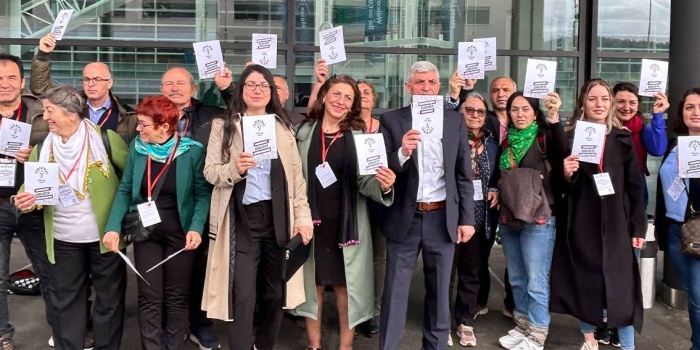 Yeşil Sol Parti gönüllüleri