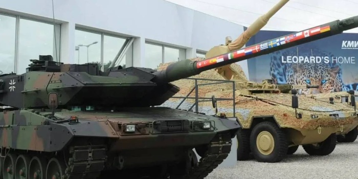 Alman Leopard II tankı