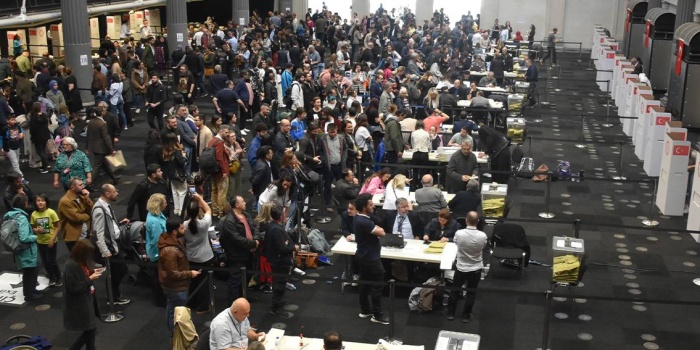 Londra'da oy verme merkezi