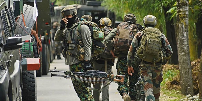 Keşmir'de çatışma