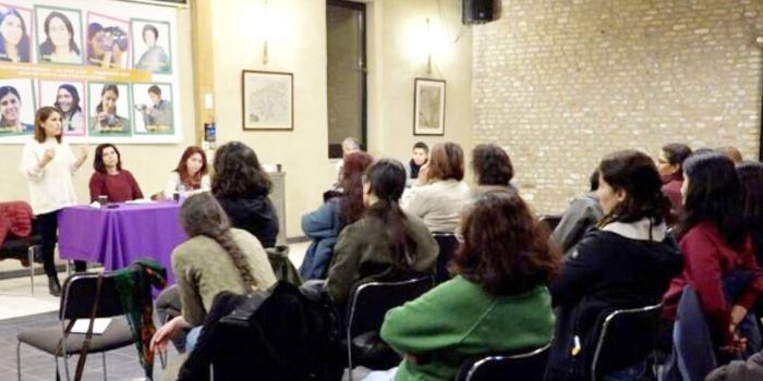 Komeleya Rojnamevanên Jin (ROJIN)