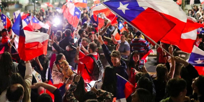 Şili'de anayasa değişikliği için ikinci oylama