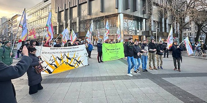 Hannover'de gençlik eylemi