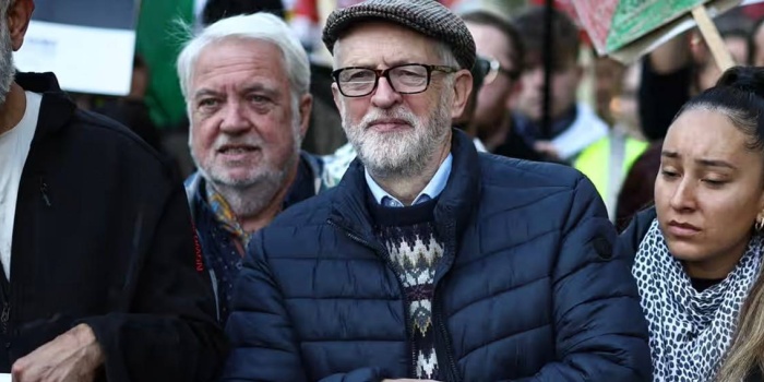 Birleşik Krallık İşçi Partisi'nin eski lideri Jeremy Corbyn