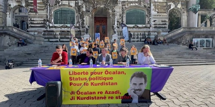 Fransa'da Abdullah Öcalan'ın özgürlüğü için eylem