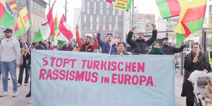 Mannheim ırkçılık karşıtı eylem/ foto:Enver Enli