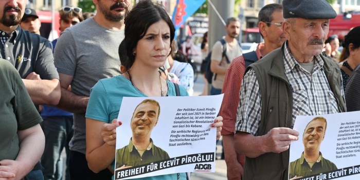 Piroğlu'na özgürlük eylemi