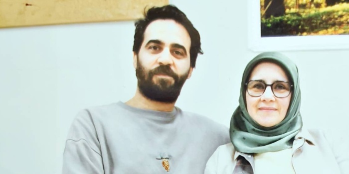 Cihad Ebrari ve annesi Hüda Kaya