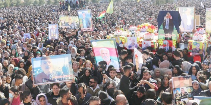 Qamişlo şehitler için tören