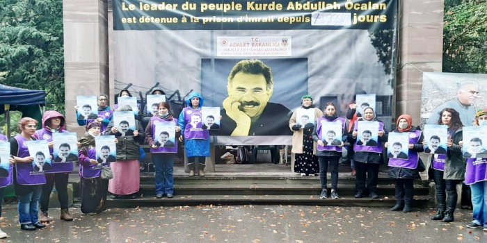 Strasbourg AK Oturma Eylemi