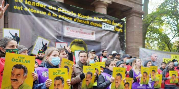 Strasbourg AK Oturma Eylemi