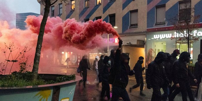 Kobane kutlamaları sürüyor