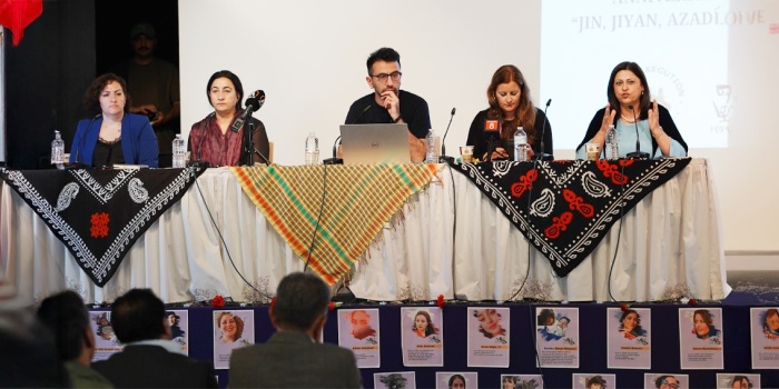 Jin, Jiyan, Azadî konferansı / foto:Deniz BABİR