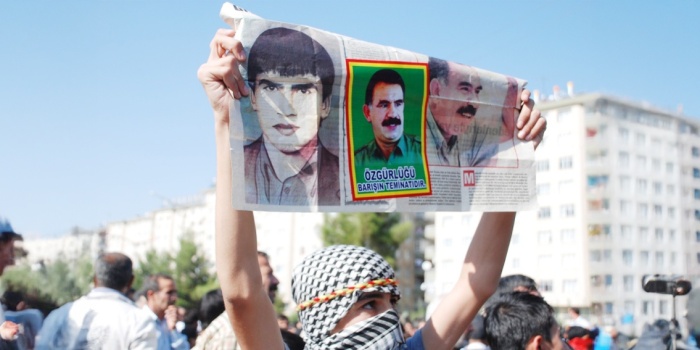 Uluslarası Komplo protesto