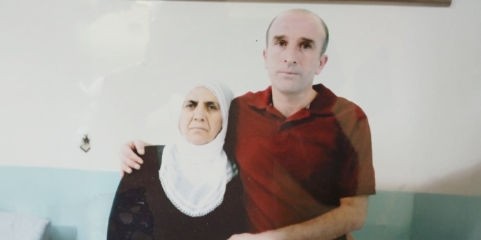 Serdar Şitilay ve annesi