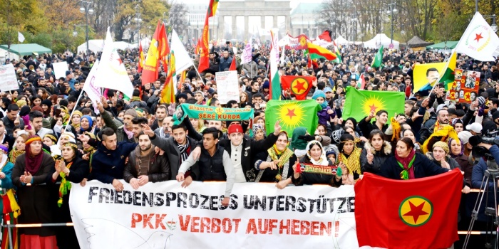 PKK yasağı protesto
