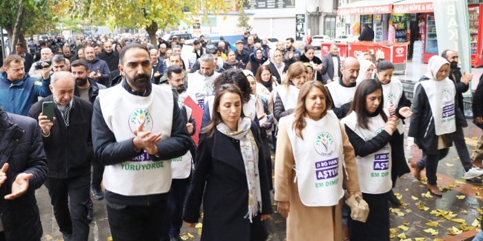 “Ekmek ve barış için bütçe” yürüyüşü / Êlih