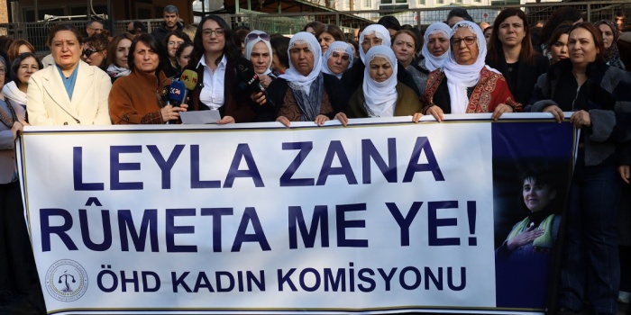 ÖHD Kadın Komisyonu'nun Leyla Zana eylemi